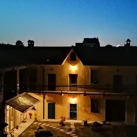Cascina Anita Panzió Samarate Kültér fotó